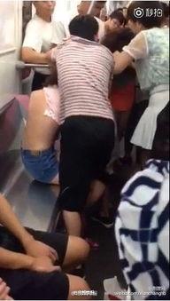 最新网友爆料新闻视频,最新新闻视频揭秘惊人真相！