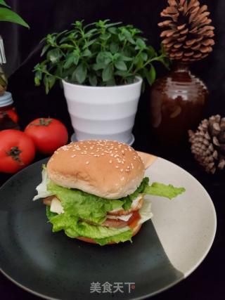 汉堡牛肉爆料怎么做视频,揭秘自制美味汉堡的制作过程