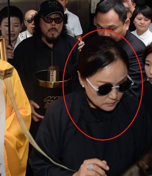 爆料张菲视频在线观看免费,免费在线观看，精彩内容抢先看！