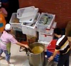 食堂阿姨爆料视频,揭秘后厨那些不为人知的秘密